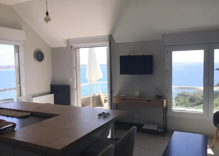 Le Cezembre - Vue 180 Baie St Malo