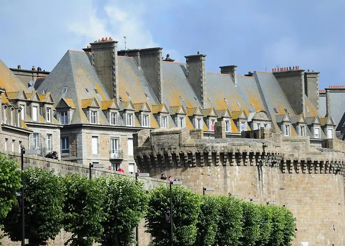 La Porcherie Du Pet En L'Air